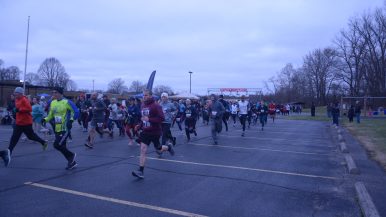 runners at Turkey Day 5k
